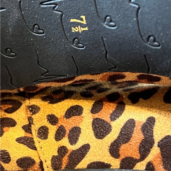 BC-Born in California-Vegan Leopard Print Ankle Boots - Size 7.5 - Picture 11 of 11